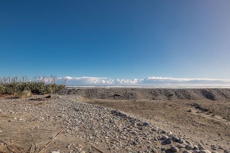 Photo of property in 71 Torea Street, Granity, 7823