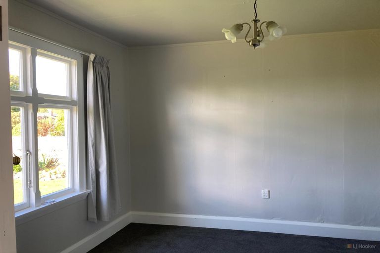 Photo of property in 6 Smith Street, Waimate, 7924