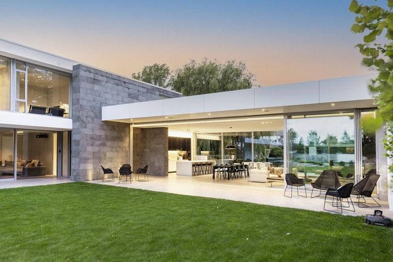 Photo of property in 146 Glandovey Road, Strowan, Christchurch, 8052