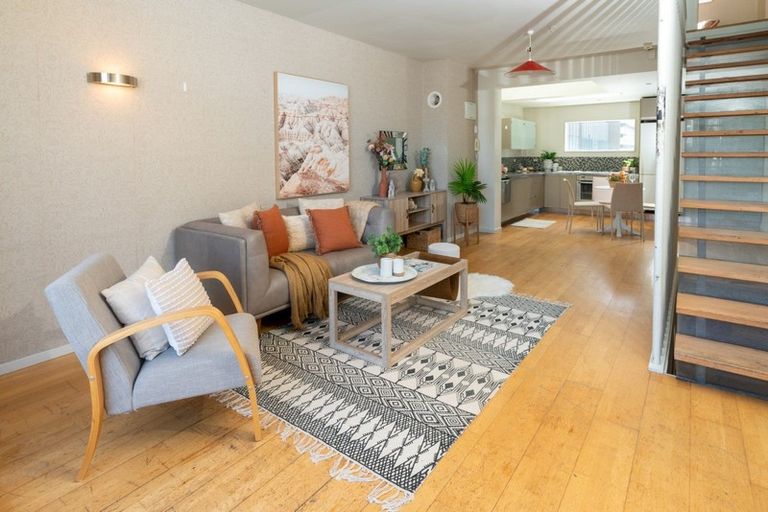 Photo of property in 257/21 Left Bank, Te Aro, Wellington, 6011