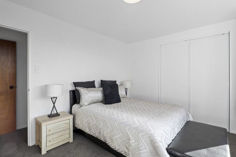 Photo of property in 3/52a Hei Hei Road, Hei Hei, Christchurch, 8042