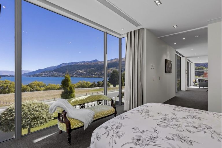 Photo of property in 48 Lake Avenue, Frankton, Queenstown, 9300