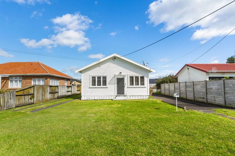 Photo of property in 2 Cooke Street, Avenues, Whangarei, 0110