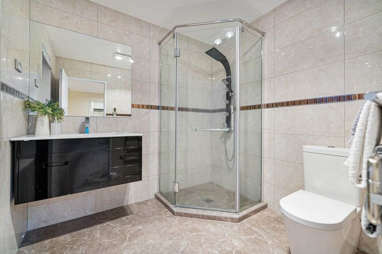 Photo of property in 16 Hangahai Road, Flat Bush, Auckland, 2019