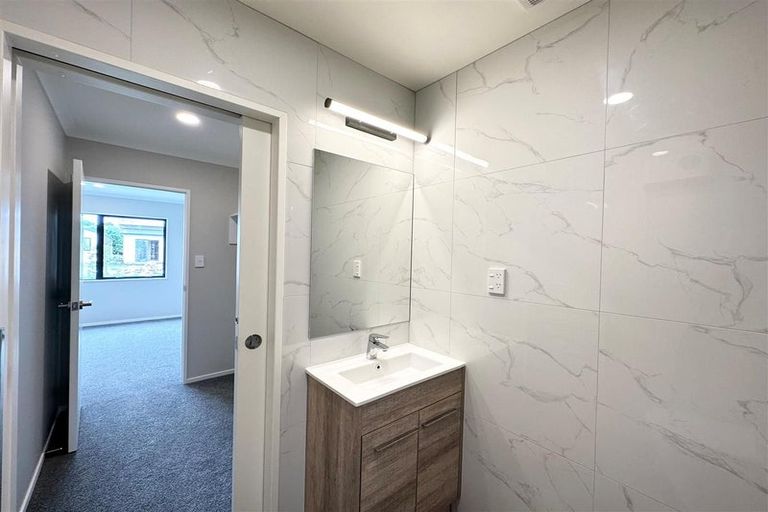 Photo of property in 22 Combat Street, Papakura, 2110