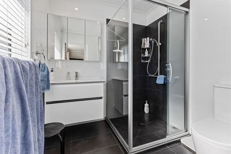 Photo of property in Maltworks Villas, 63/60 Port Hills Road, Heathcote Valley, Christchurch, 8022