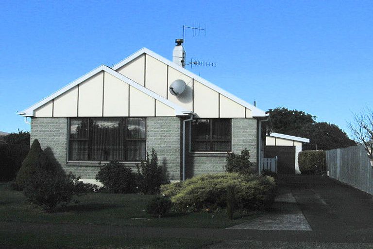 Photo of property in 4 Neal Crescent, Onekawa, Napier, 4110