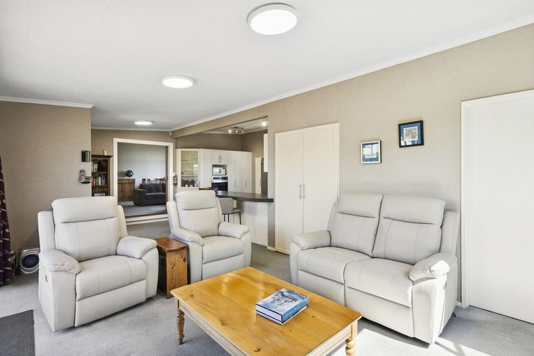 Photo of property in 61 Hunt Street, Andersons Bay, Dunedin, 9013