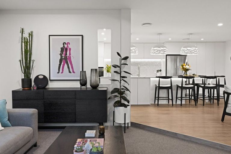 Photo of property in 15 Chelsea Drive, Taradale, Napier, 4112