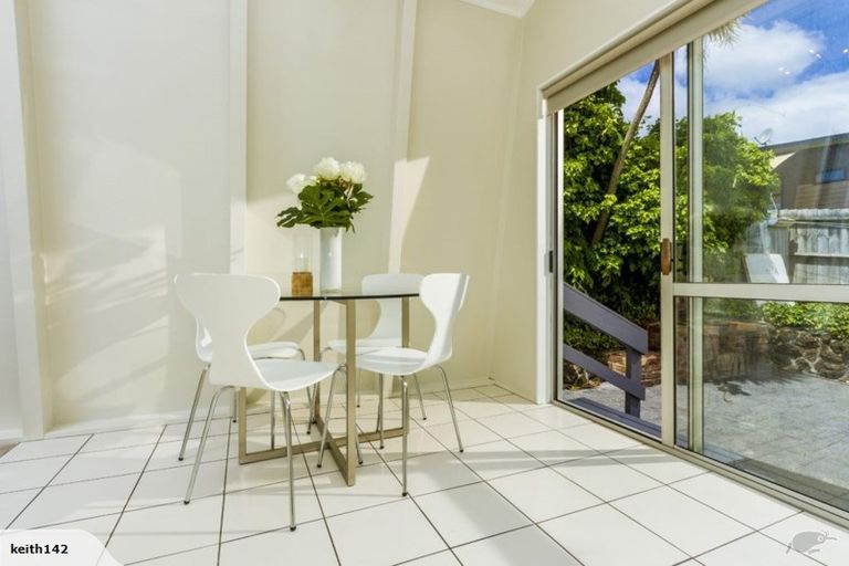 Photo of property in 8 Dakota Avenue, Beach Haven, Auckland, 0626