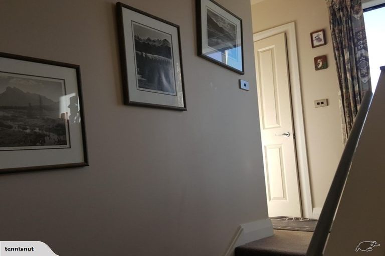 Photo of property in 77a Creswick Terrace, Northland, Wellington, 6012