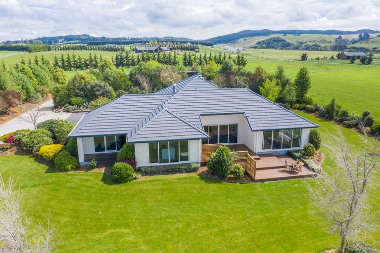 Photo of property in 143 Mcleods Road, Sefton, Rangiora, 7477