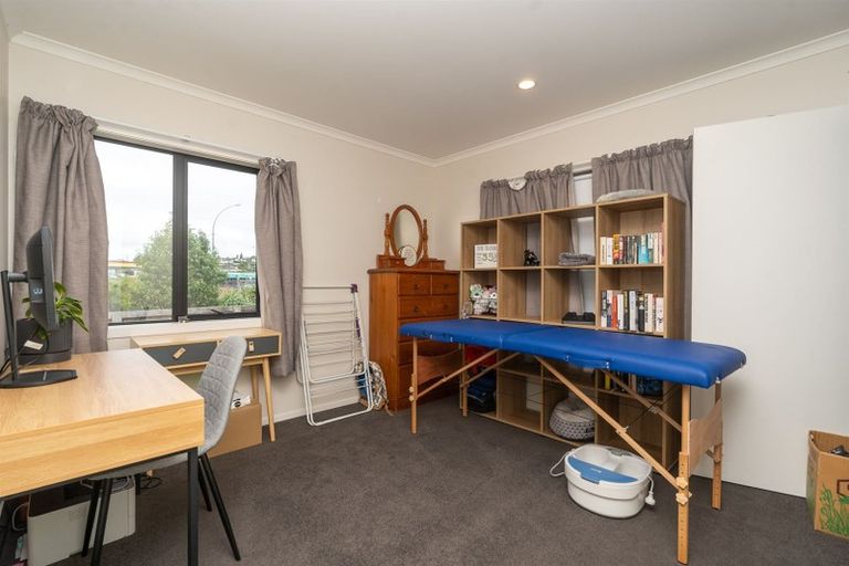 Photo of property in 14 Cosmith Lane, Dinsdale, Hamilton, 3204