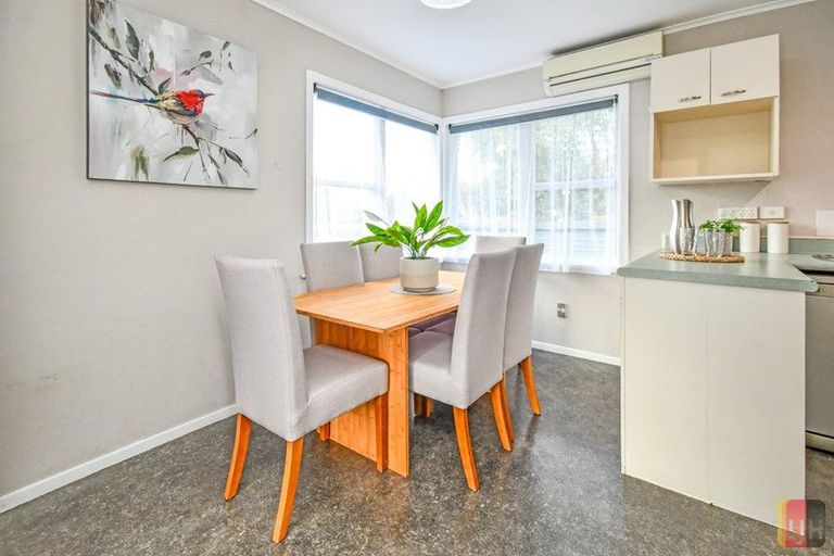 Photo of property in 431a Great South Road, Opaheke, Papakura, 2113