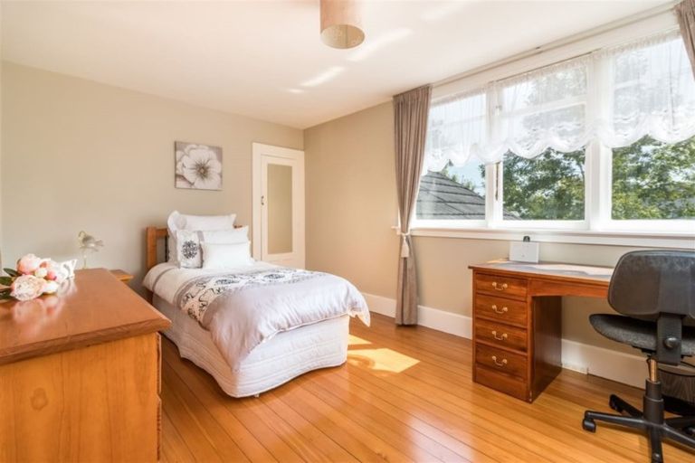 Photo of property in 20 Roa Road, Fendalton, Christchurch, 8041