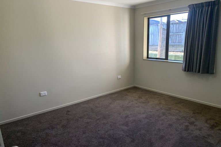 Photo of property in 100 Barrington Drive, Huntington, Hamilton, 3210