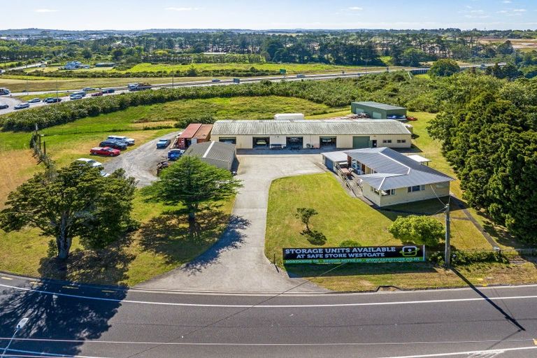 Photo of property in 159 Fred Taylor Drive, Whenuapai, Auckland, 0814