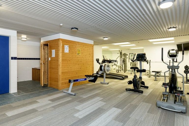 Photo of property in 36 Victoria Road, Mount Maunganui, 3116