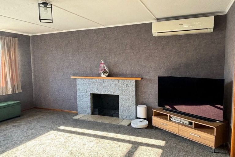 Photo of property in 423 Huia Street, Camberley, Hastings, 4120