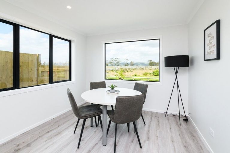 Photo of property in 5 Te Ara O Waihuri, Kelvin Grove, 4470