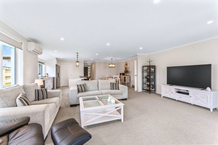 Photo of property in 77 Harakeke Drive, Wharewaka, Taupo, 3330