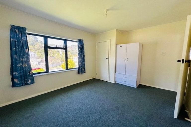 Photo of property in 1/17 Eldon Grove, Taita, Lower Hutt, 5019