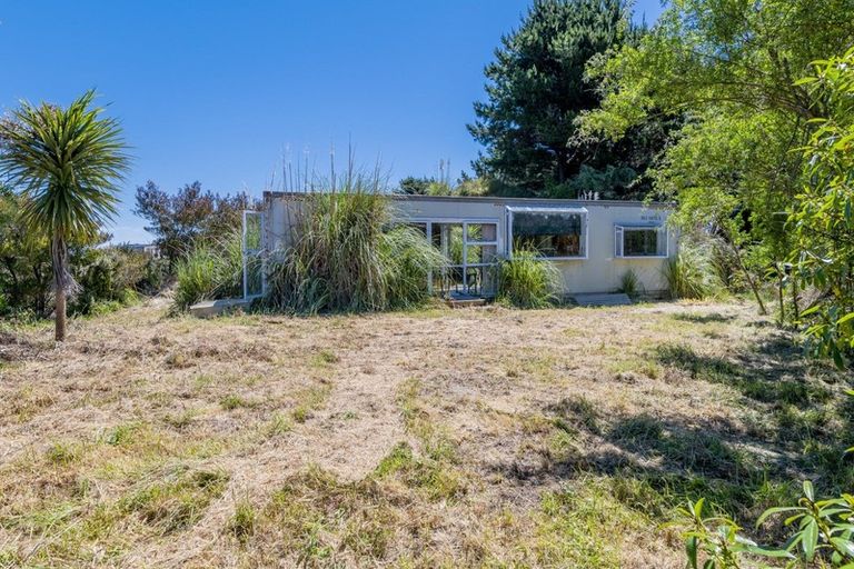 Photo of property in 18 Henham Lane, Waikawa Beach, Levin, 5573