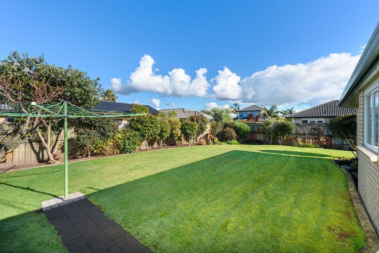 Photo of property in 23 Pacific Cove Drive, Papamoa Beach, Papamoa, 3118