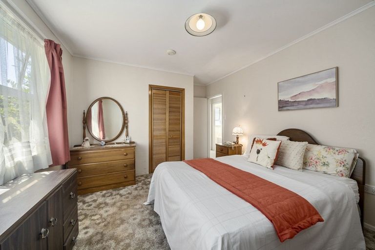 Photo of property in 49 Menin Road, Raumati South, Paraparaumu, 5032