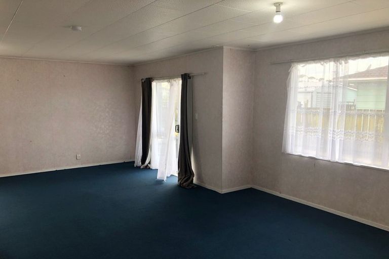 Photo of property in 65 Kerrs Road, Wiri, Auckland, 2104