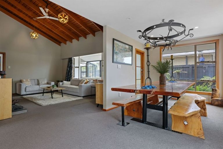 Photo of property in 197 Springs Road, Hornby, Christchurch, 8042