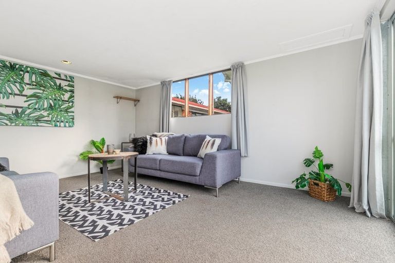 Photo of property in 1/15 Scott Road, Papakura, 2110