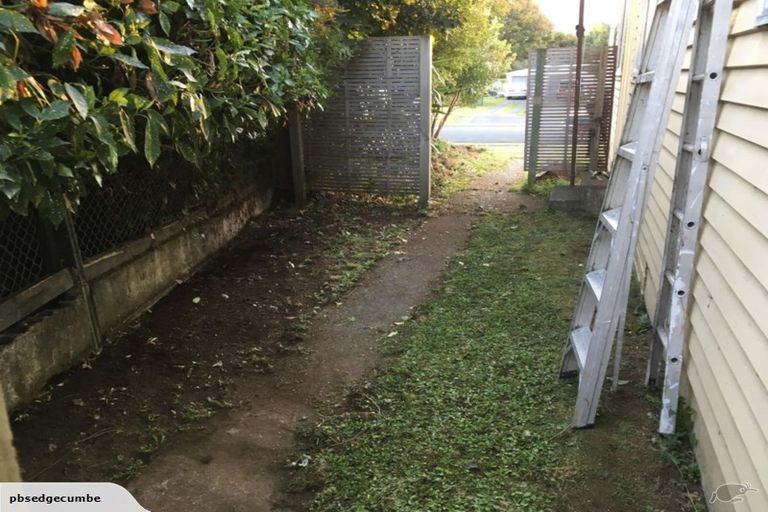 Photo of property in 21 Runuku Grove, Turangi, 3334