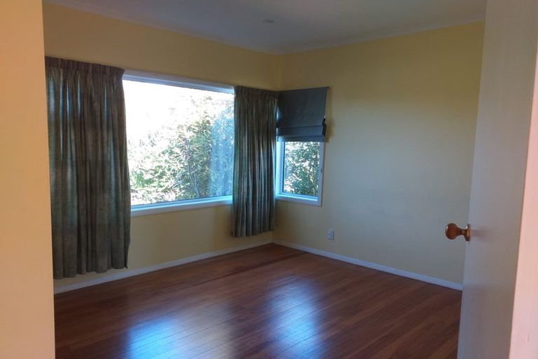 Photo of property in 62 Tarawera Road, Johnsonville, Wellington, 6037