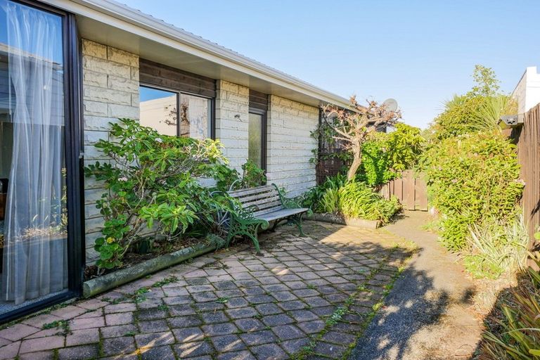 Photo of property in 33a Hargest Crescent, Saint Kilda, Dunedin, 9012