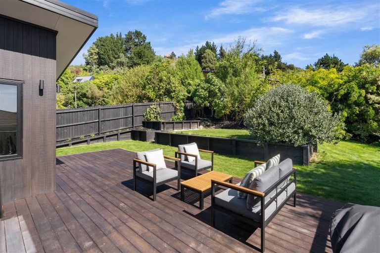 Photo of property in 38 Landsdowne Terrace, Cashmere, Christchurch, 8022