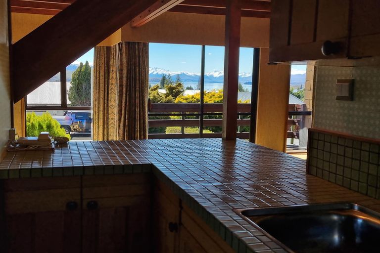 Photo of property in 58a Murray Place, Lake Tekapo, 7999