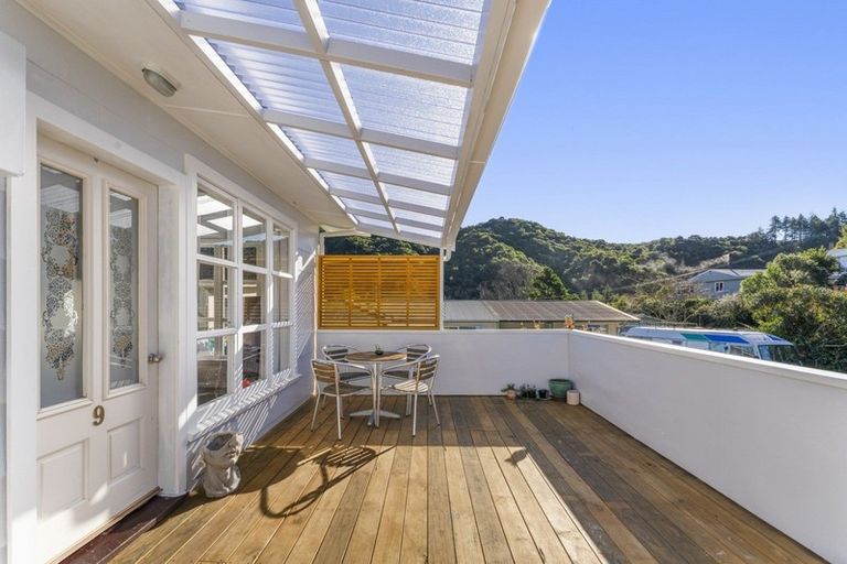 Photo of property in 93 Waikawa Road, Picton, 7220