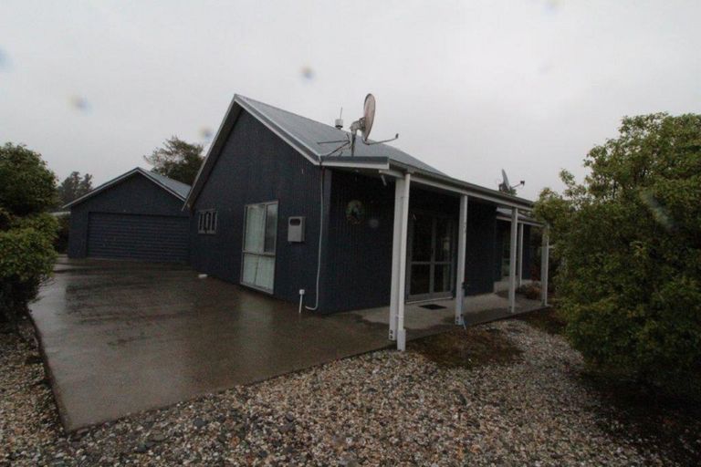 Photo of property in 24 Nyhon Place, Haast, 7886