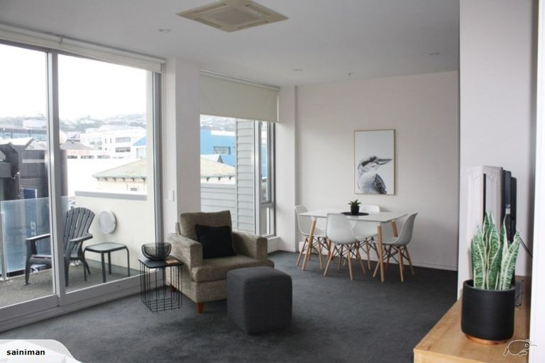 Photo of property in Trinity Apartments, 407/19 College Street, Te Aro, Wellington, 6011
