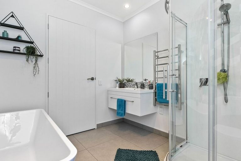 Photo of property in 4 Montecillo Lane, Mornington, Dunedin, 9011