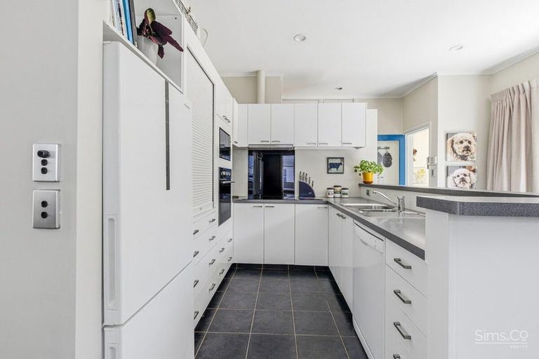 Photo of property in 91 Peat Street, Whanganui, 4500