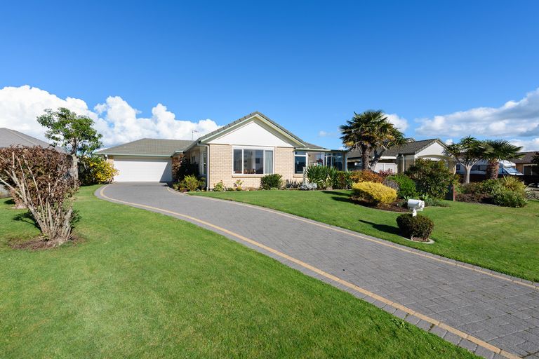 Photo of property in 23 Pacific Cove Drive, Papamoa Beach, Papamoa, 3118