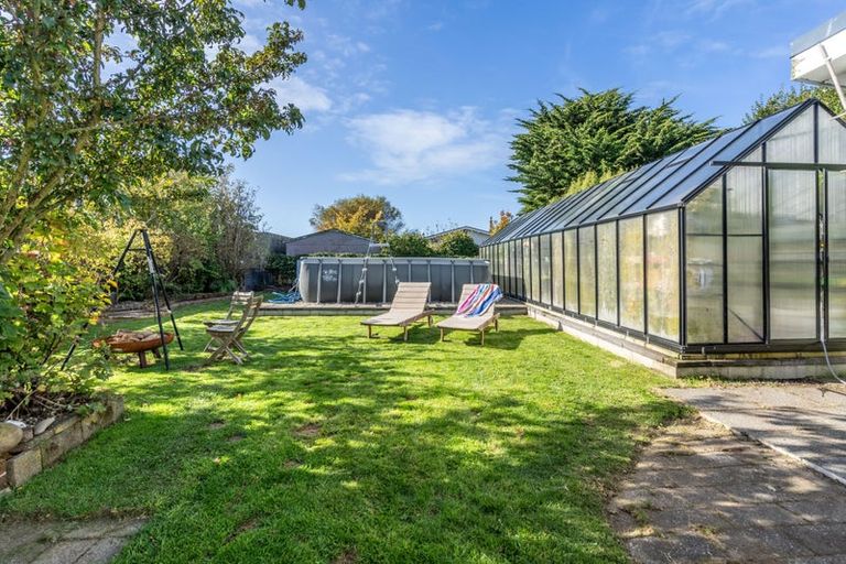 Photo of property in 35 Sydney Street, Windsor, Invercargill, 9810