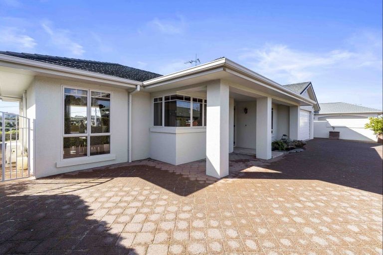 Photo of property in 12 Millthorpe Crescent, Pukete, Hamilton, 3200