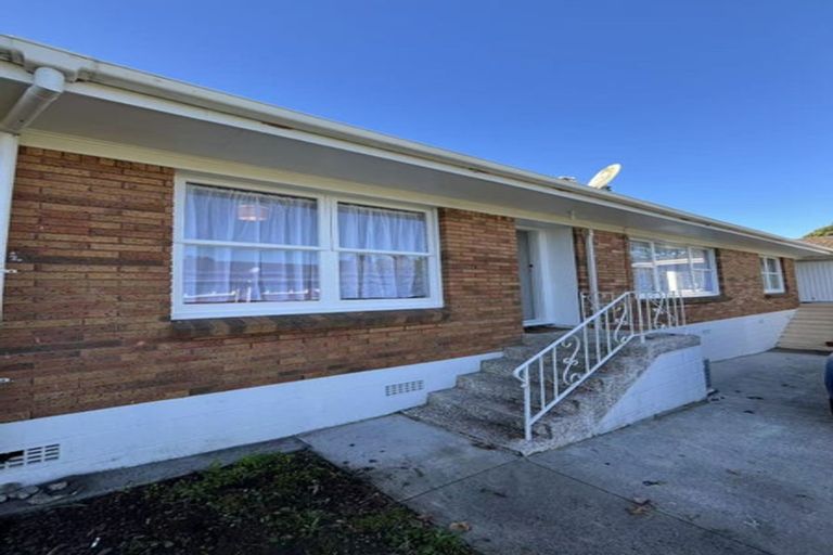 Photo of property in 2/12 Nile Road, Milford, Auckland, 0620