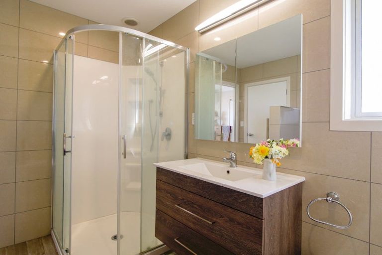 Photo of property in 6 Marine Parade South, Foxton Beach, Foxton, 4815