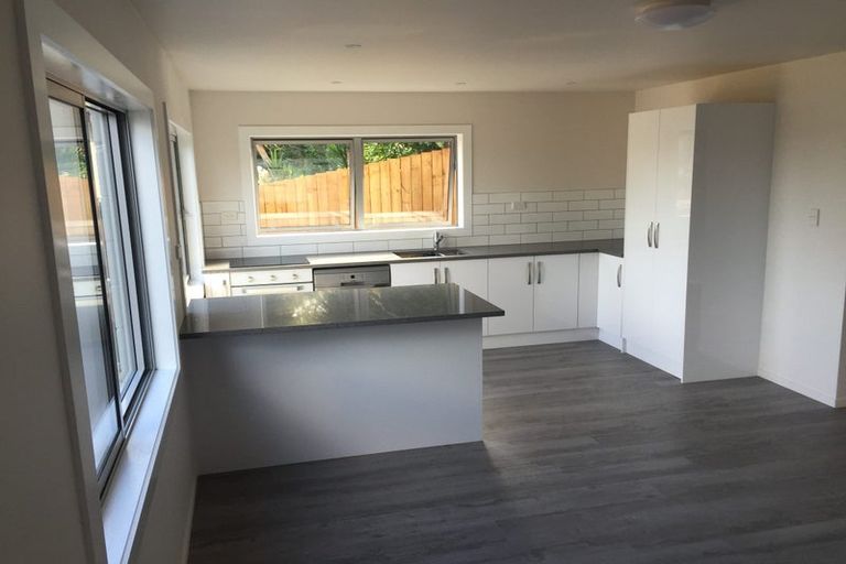 Photo of property in 1/54 Carlisle Road, Browns Bay, Auckland, 0630