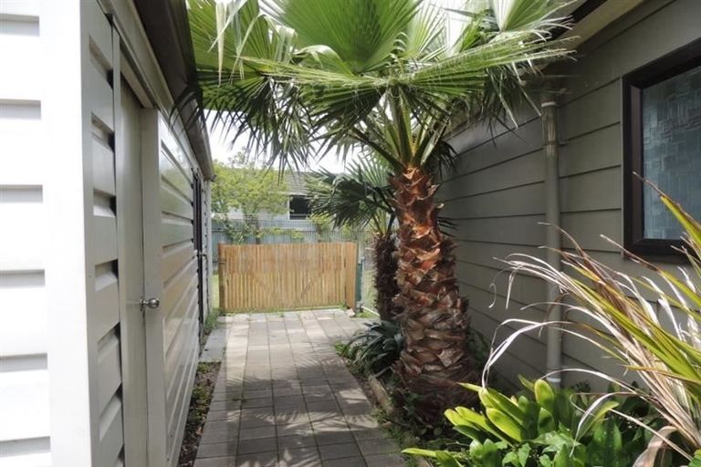 Photo of property in 7 Wilkie Place, Greenmeadows, Napier, 4112