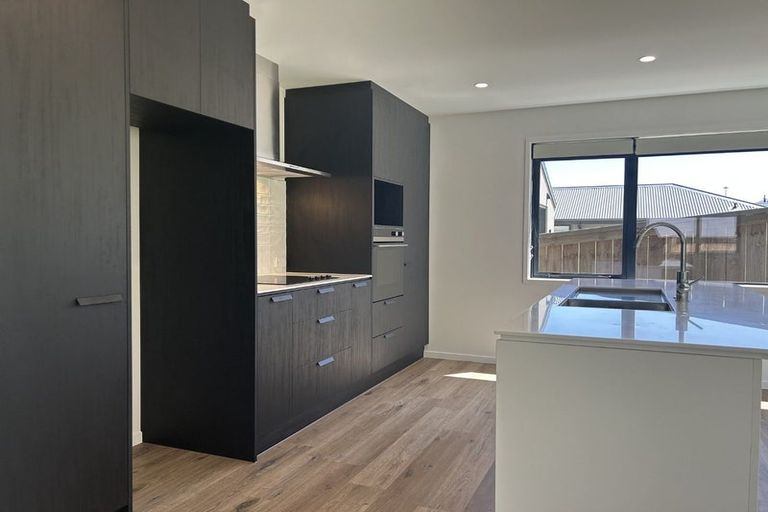 Photo of property in 7 Collie Road, Jacks Point, 9371